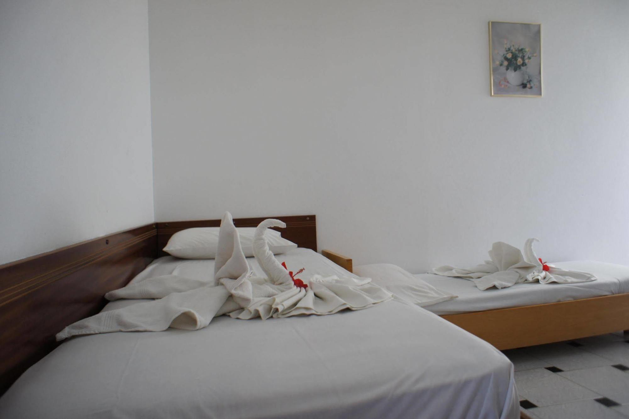 Tigaki Fili Hotel Apartments מראה חיצוני תמונה